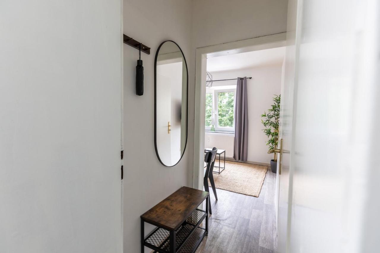 Perfekt Fuer 2! Wifi/ Netflix Apartment Duisburg Ngoại thất bức ảnh